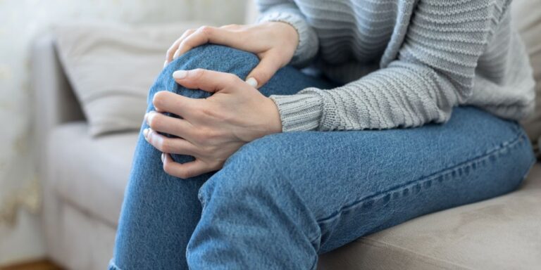 Gout vs Osteoarthritis: Causes, Symptoms, and Treatment Options