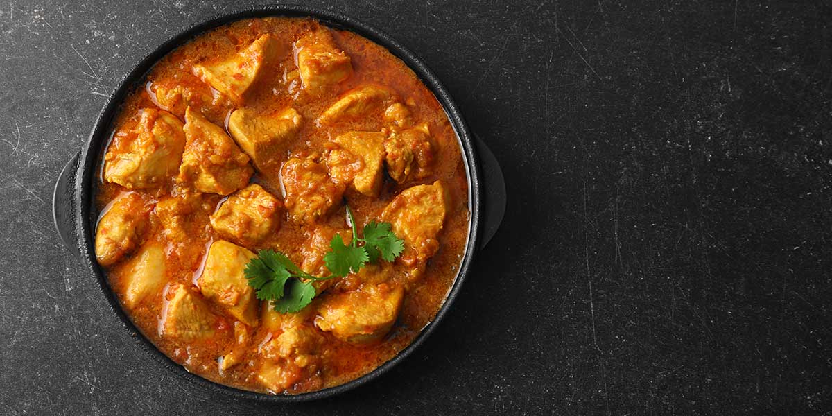 comida feliz - plato con curry