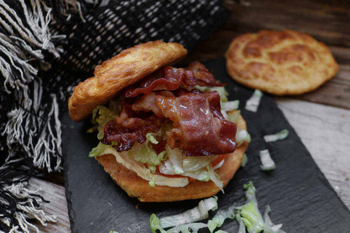 featured recipe image for keto cloud bread sandwich